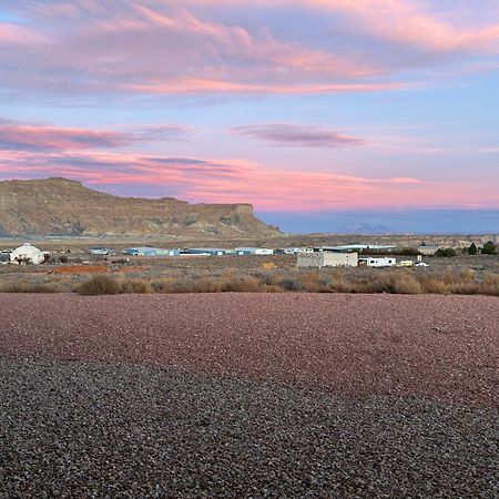 Page Arizona Border Town- Crimson Suite, Desert Canyon Getaway With Views Big Water Dış mekan fotoğraf