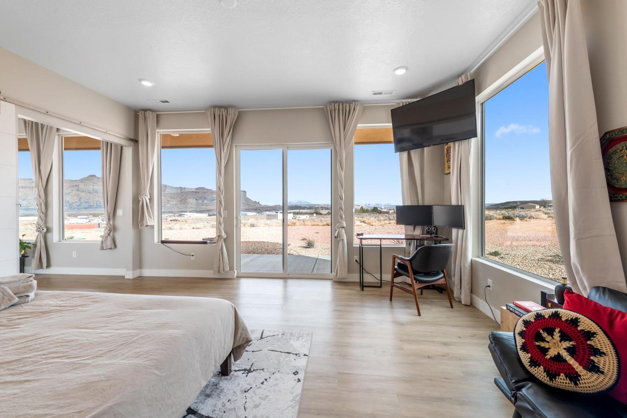 Page Arizona Border Town- Crimson Suite, Desert Canyon Getaway With Views Big Water Dış mekan fotoğraf